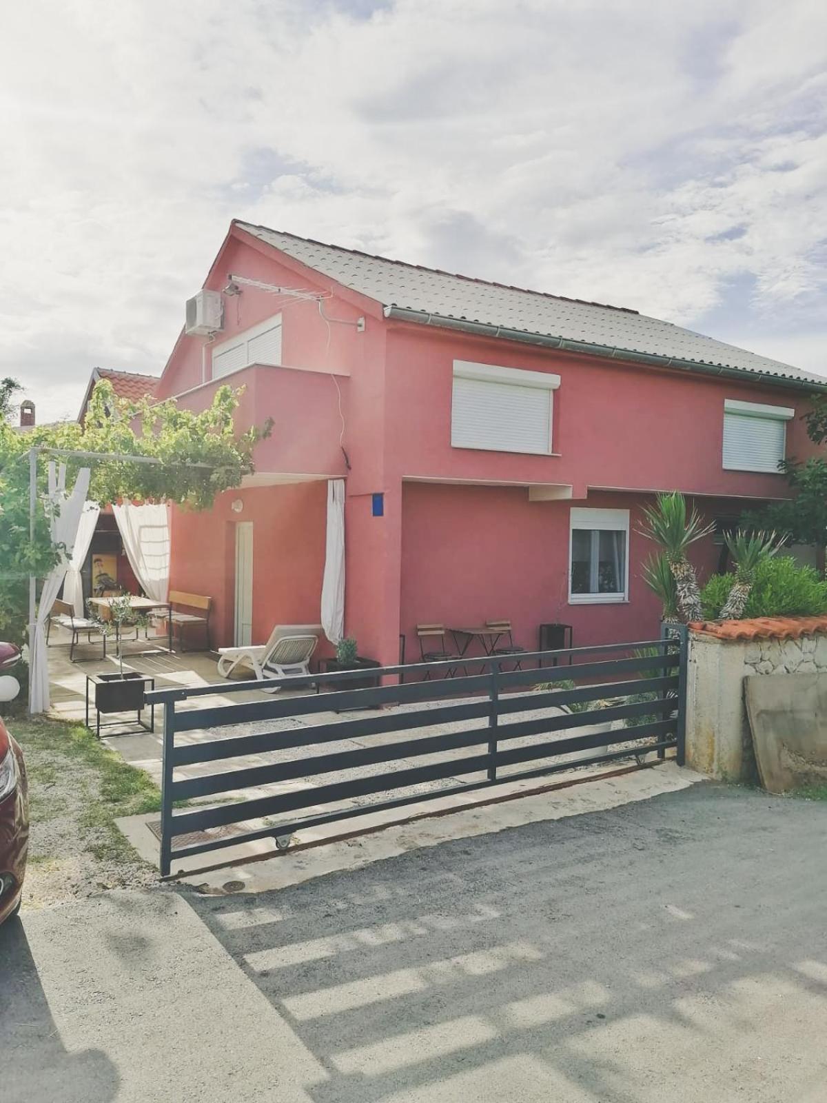 House For Rent Paola Villa Razanac Exterior photo